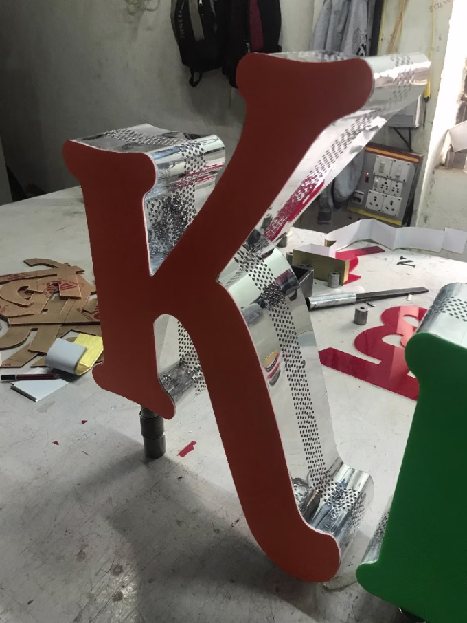 6cm Wide Letter Trim Cap Coated Aluminum Channel Letter Trim 1