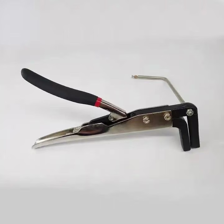 Penguin Shape Vertical Curved Bender Manual Pliers Metal Channel Letter Bending Tool